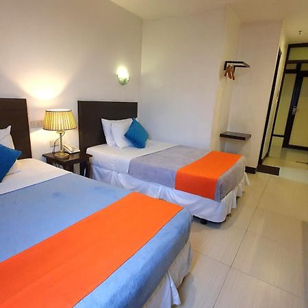 A Hotel Baguio Багио Экстерьер фото
