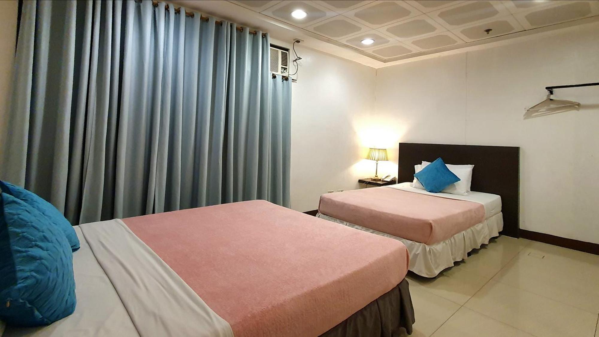 A Hotel Baguio Багио Экстерьер фото